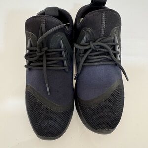 Nike Lunacharge Black/Dark Blue